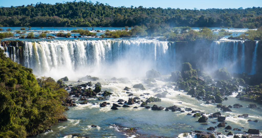 Cataratas do Iguaçu. Fonte: Canva.