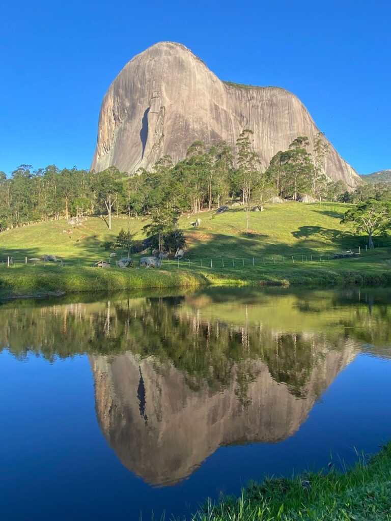 Pedra Azul. Fonte: Jacqueline Vogt / IEMA