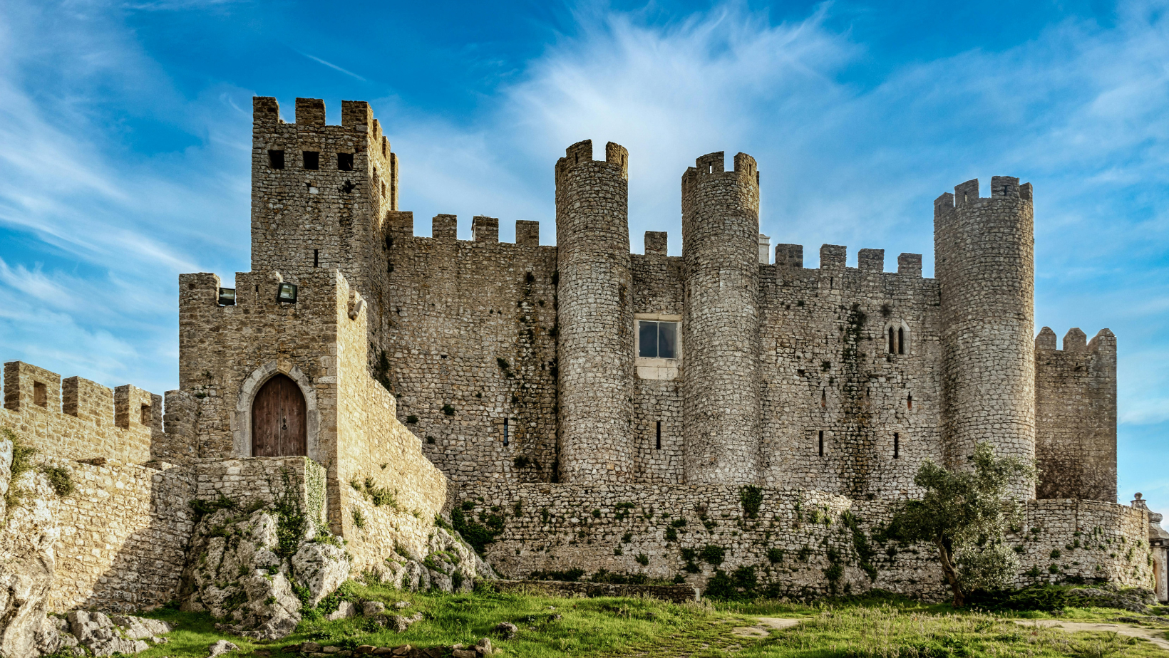 Castelo de Óbidos. Fonte: Canva.